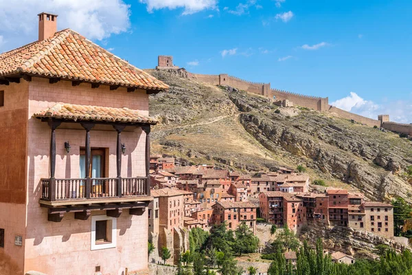 İspanya 'nın Teruel kentindeki alkracin mudejar kasabasının manzarası