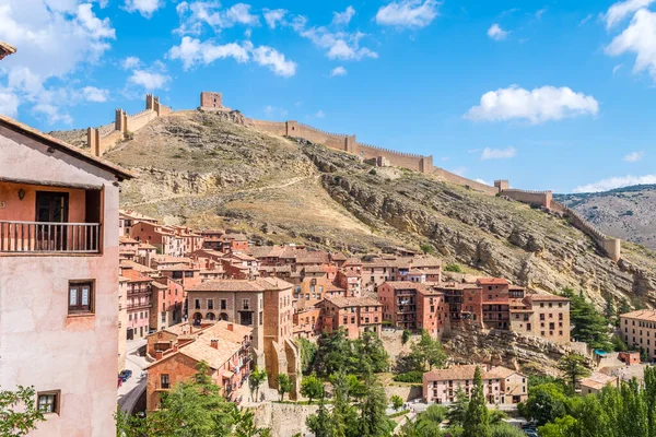 İspanya 'nın Teruel kentindeki alkracin mudejar kasabasının manzarası