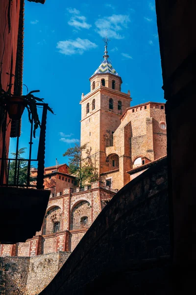İspanya 'nın Teruel kentindeki alkracin mudejar kasabasının manzarası