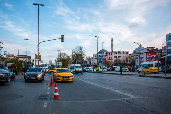 Aralık 2020 Stanbul Türkiye Eminonu Meydanı Karayolu Trafiği — Stok fotoğraf