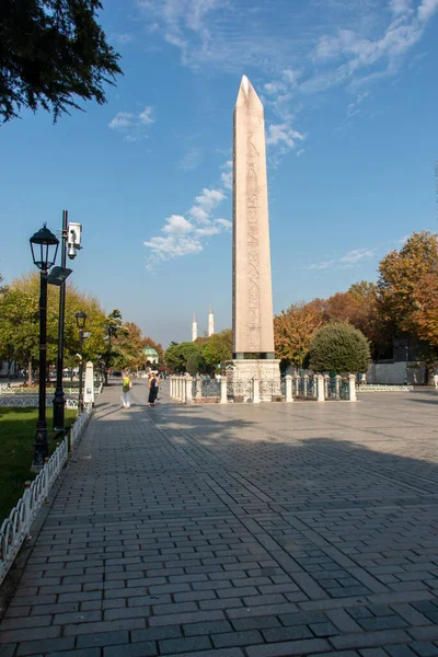 17 Ekim 2020 İstanbul / Türkiye Sultanahmet Meydanı 'ndaki Dikilitaş