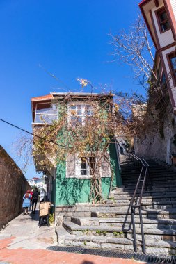 4 Mart 2021 İstanbul - Türkiye İstanbul Uskudar güzel sokaklar ve insanlar