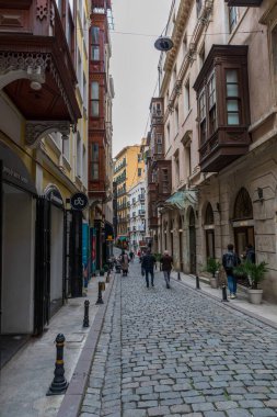 4 Mart 2021 İstanbul - Türkiye Beyoğlu sokakları ve binaları