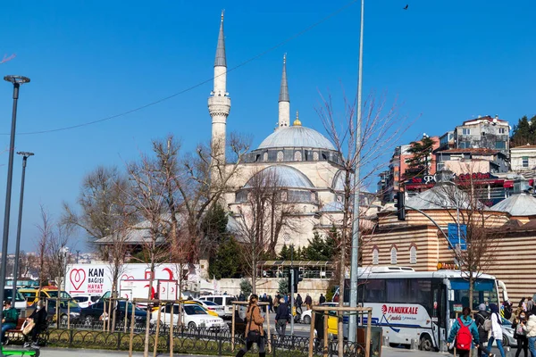 4 Mart 2021 İstanbul - Mihrimah Sultan Camii. Mimar Sinan