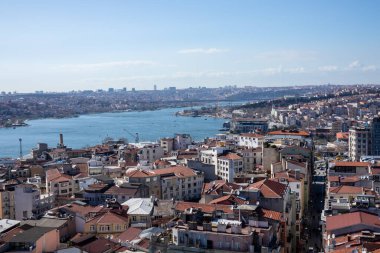 7 Mart 2021 İstanbul - Galata Kulesi 'nden İstanbul' un muhteşem manzarası. Tüm şehirler ve önemli yapılar görünür..