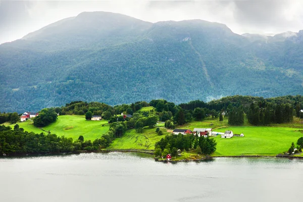 Pequeña ciudad noruega —  Fotos de Stock