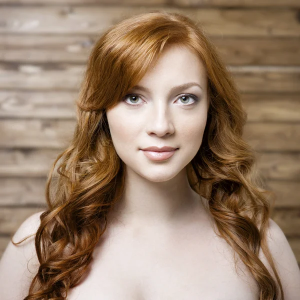 Belle rousse portrait de femme — Photo