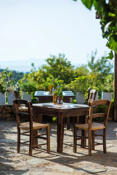 Outdoor greek cafe — Stock Photo, Image