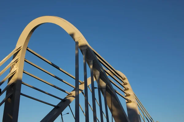 Zicht Gewelfde Masten Van Kabelbrug Kabels — Stockfoto