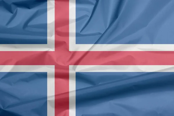 Bandeira Tecido Islândia Vinco Fundo Bandeira Islândia Céu Azul Com — Fotografia de Stock