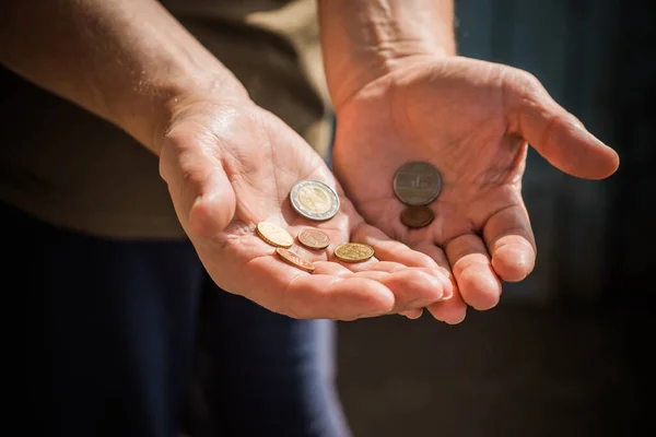 Concept Pauvreté Misère Argent Pièces Pauvres Gens Besoin Aide — Photo