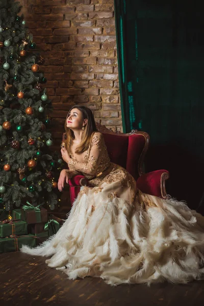 Weihnachten Arabische Frau Abendkleid Ziemlich Nette Dame Heiligabend Frau Schönem — Stockfoto