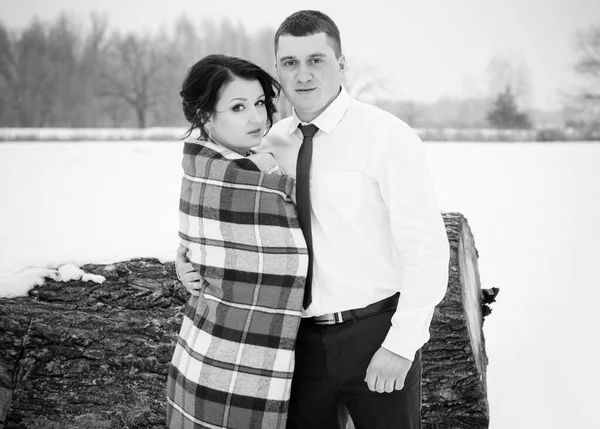 Happy Couple Having Fun Embracing Outdoors Snow Park Winter Magical — Stock Photo, Image