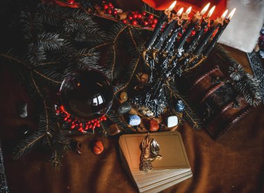 Kış tahmini, sihirli ayinler, Tarot kartları. Sihirli konsept