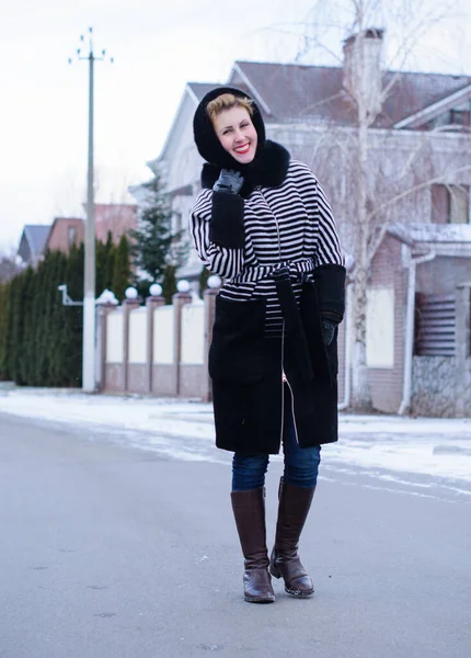 Conceito Férias Inverno Inspiração Tempo Frio Fadas Mulher Roupas Quentes — Fotografia de Stock