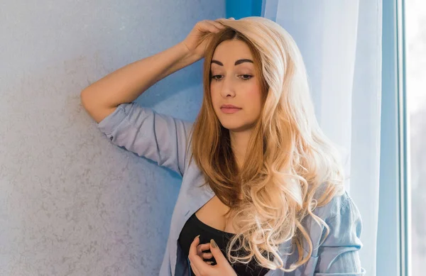 Perücken Synthetische Und Natürliche Haare Schönheitskonzept Für Frauen — Stockfoto