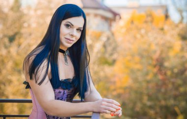 Cadı kostümü, sihirli konsept, parti veya karnaval için illüstrasyon, mistik moda tarzı