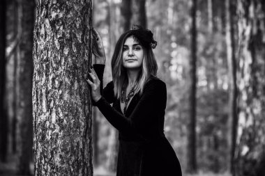 Cadı kostümü, sihirli konsept, parti veya karnaval için illüstrasyon, mistik moda tarzı