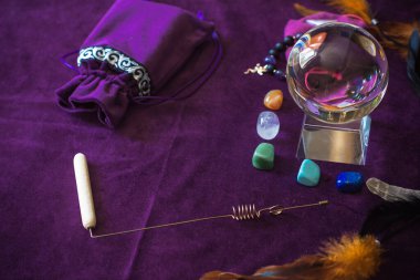 Sihir ve falcılık kavramı, diğer cevaplar, gelecek malzemeleri tahmin etmek için illüstrasyon