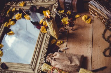 Sihir ve falcılık kavramı, diğer cevaplar, gelecek malzemeleri tahmin etmek için illüstrasyon