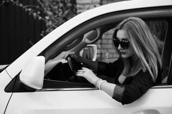 Femme Affaires Dans Une Voiture Concept Dame Auto Dame Élégante — Photo