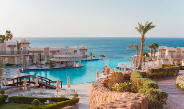 Mısır ve Afrika 'da turizm, tatil ve seyahat konsepti, turistler için sıcak hava