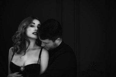 Kadın ve erkek arasındaki ilişki kavramı. Çiftin psikoloji fotoğrafı.