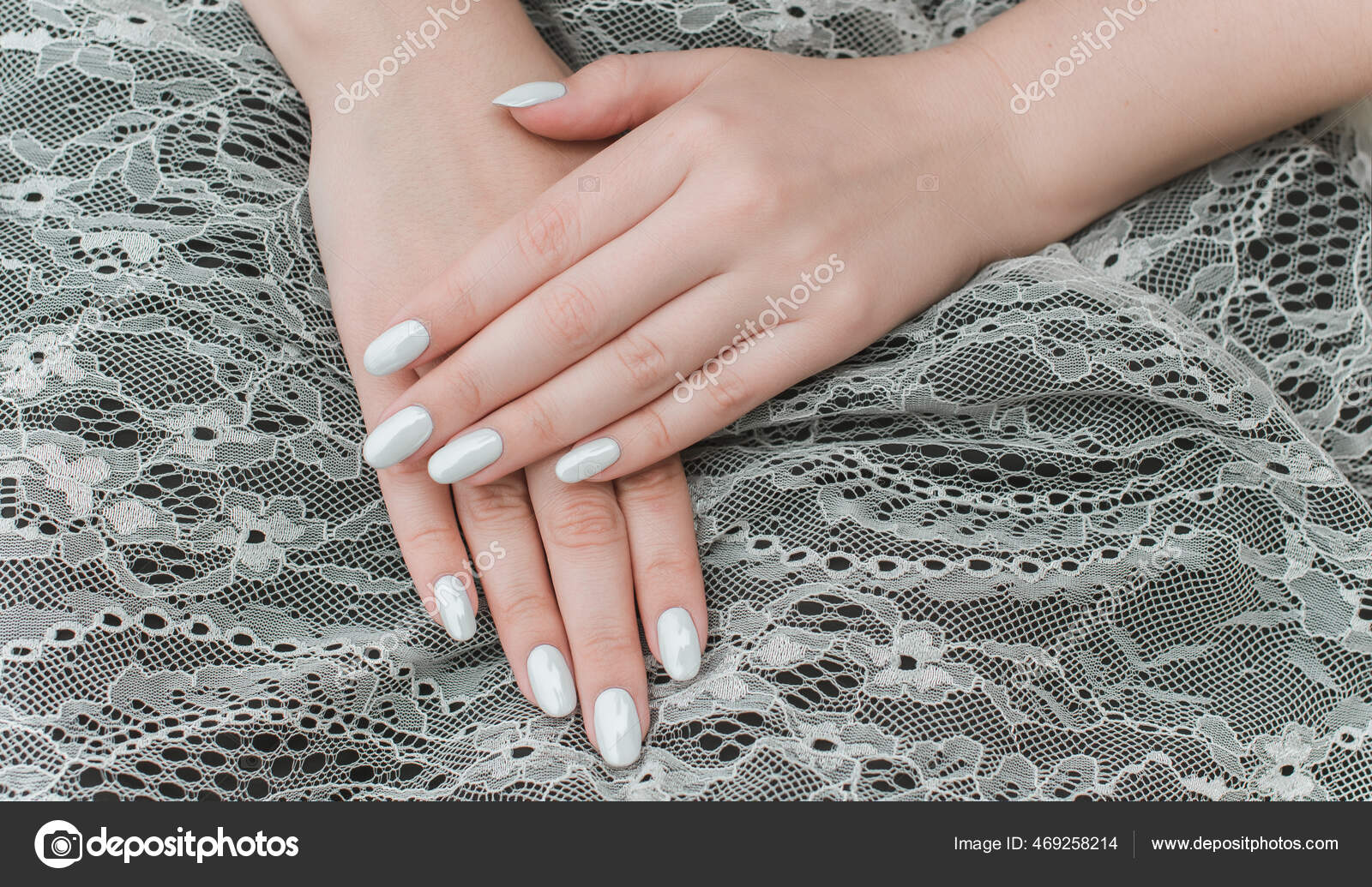 Maniküre Ideen Hübsche Hochzeitsnägel Hochzeit Weiße Perlen Maniküre Beauty  Details – Stockfoto © T.DenTeam #469258214, image size:1600x1035