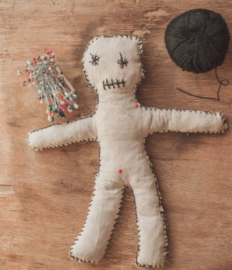 Voodoo Büyüsü. Oyuncak bebekli cadılık. Sihir kavramı.