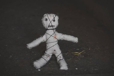Voodoo Büyüsü. Oyuncak bebekli cadılık. Sihir kavramı.