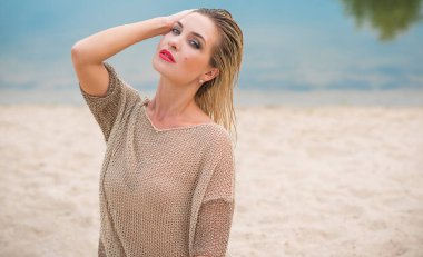 Dinlenme zamanı, sağlık, bahar - yaz modası fikirleri, kadın yaşam tarzı, dinlenme zamanı kavramı