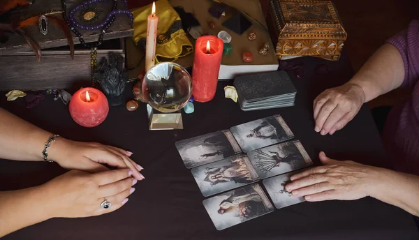 Seance Adivinhação Tarot Cartões Velas Objetos Adivinhação Conceito Adivinhação Astrologia — Fotografia de Stock