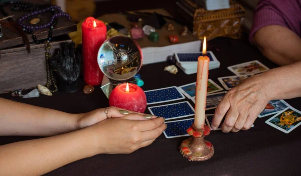 Seance Adivinhação Tarot Cartões Velas Objetos Adivinhação Conceito Adivinhação Astrologia — Fotografia de Stock