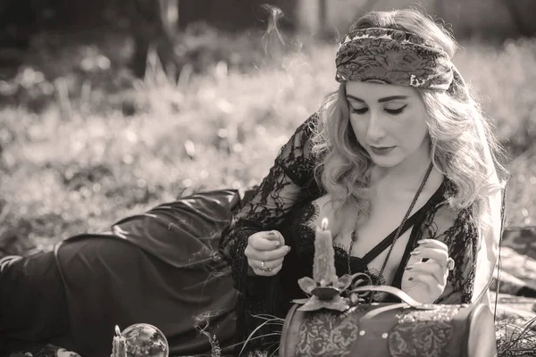 Gypsy Soul Boho Woman Tarot Cards Candles Magic Ball Field — Stock fotografie