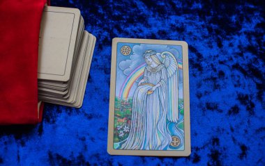 Masada Astrolojik Semboller kartları, esrarengiz kavramlar, falcılık ve tahminler var. Avrupa ve Romanya 5 Haziran: İllüstrasyon Editörü