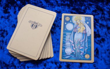 Masada Astrolojik Semboller kartları, esrarengiz kavramlar, falcılık ve tahminler var. Avrupa ve Romanya 5 Haziran: İllüstrasyon Editörü