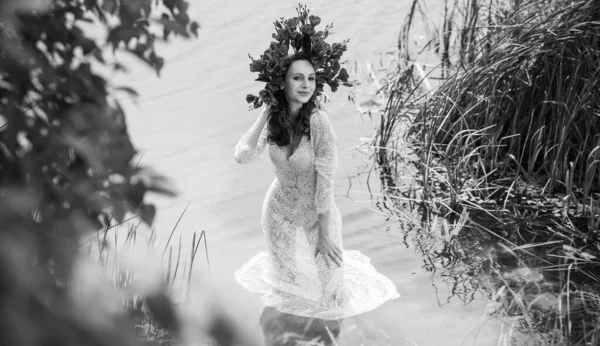 Bride Nymph Water Slavic Rituals Pagan Magic Scene Nature Power — Stok fotoğraf