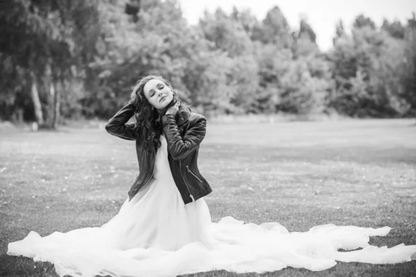 Tender Elegante Jovem Noiva Vestido Noiva Pastel Rosa Coleção Elegante — Fotografia de Stock