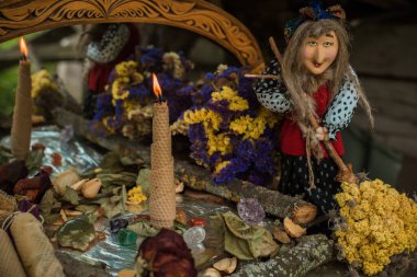 Mumlu büyülü bir ayin. Paganizm ve Vika kavramı, Slav büyüsü