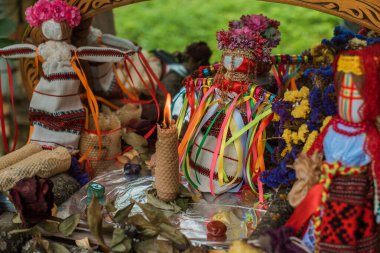 Mumlu büyülü bir ayin. Paganizm ve Vika kavramı, Slav büyüsü