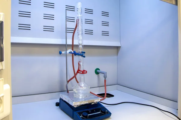 Configuración Básica Reacción Orgánica Procedimiento Síntesis Química Sistema Reflujo Para —  Fotos de Stock