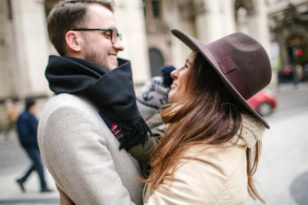 Young hipster couple spend time in old town together — Stock Photo, Image