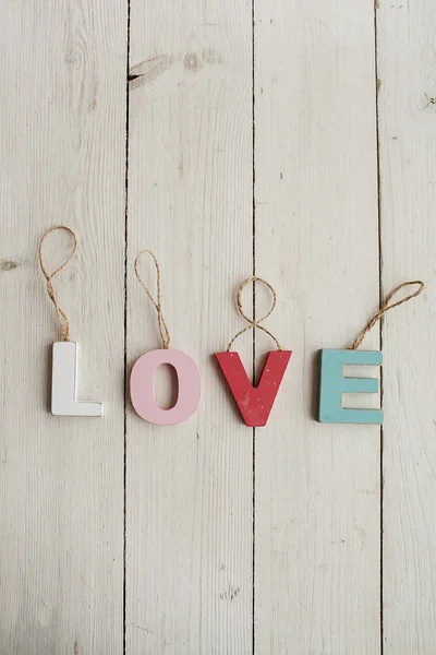 Amour vintage lettres sur fond en bois — Photo