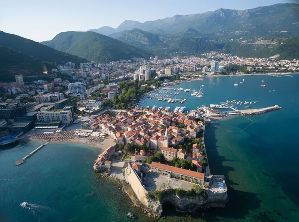 Karadağ 'da Eski Budva' nın Hava Görüntüsü.