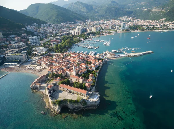 Karadağ 'da Eski Budva' nın Hava Görüntüsü.