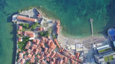 Karadağ 'da Eski Budva' nın Hava Görüntüsü.