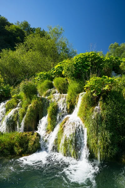 Magnificent waterfalls in Plitvice National Park — Stock Photo, Image