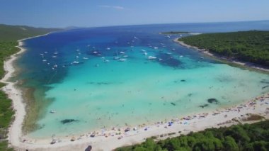 güzel kumlu Beach Sakarun havadan görünümü