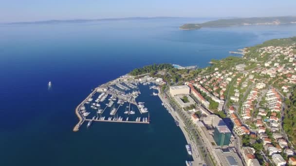 Flygfoto över marina i Split — Stockvideo
