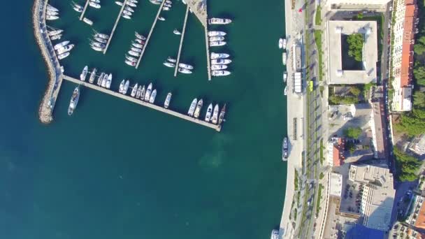 Vista aérea da marina em Split — Vídeo de Stock